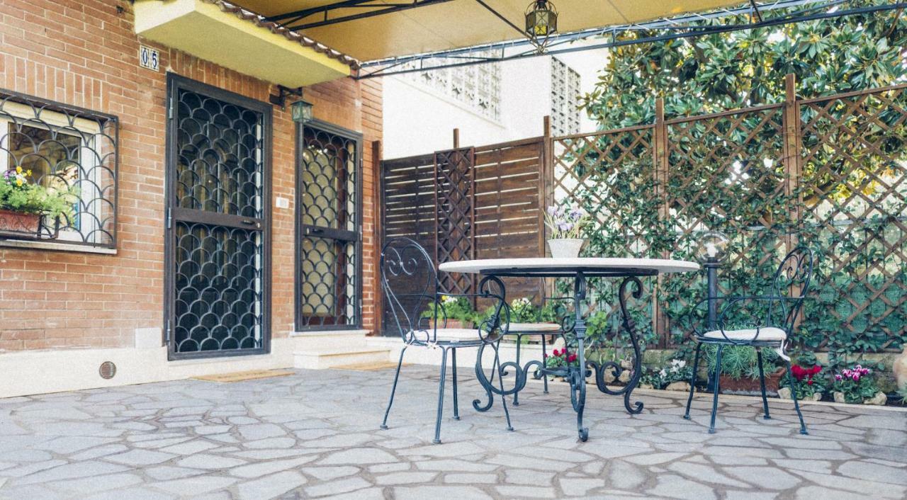 B&B Fontanelle Romane ภายนอก รูปภาพ
