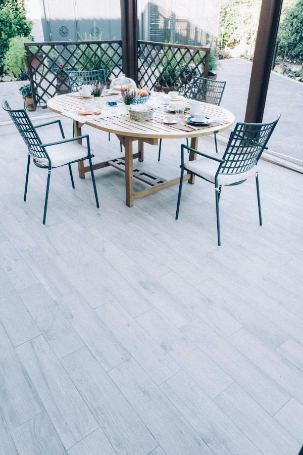 B&B Fontanelle Romane ภายนอก รูปภาพ