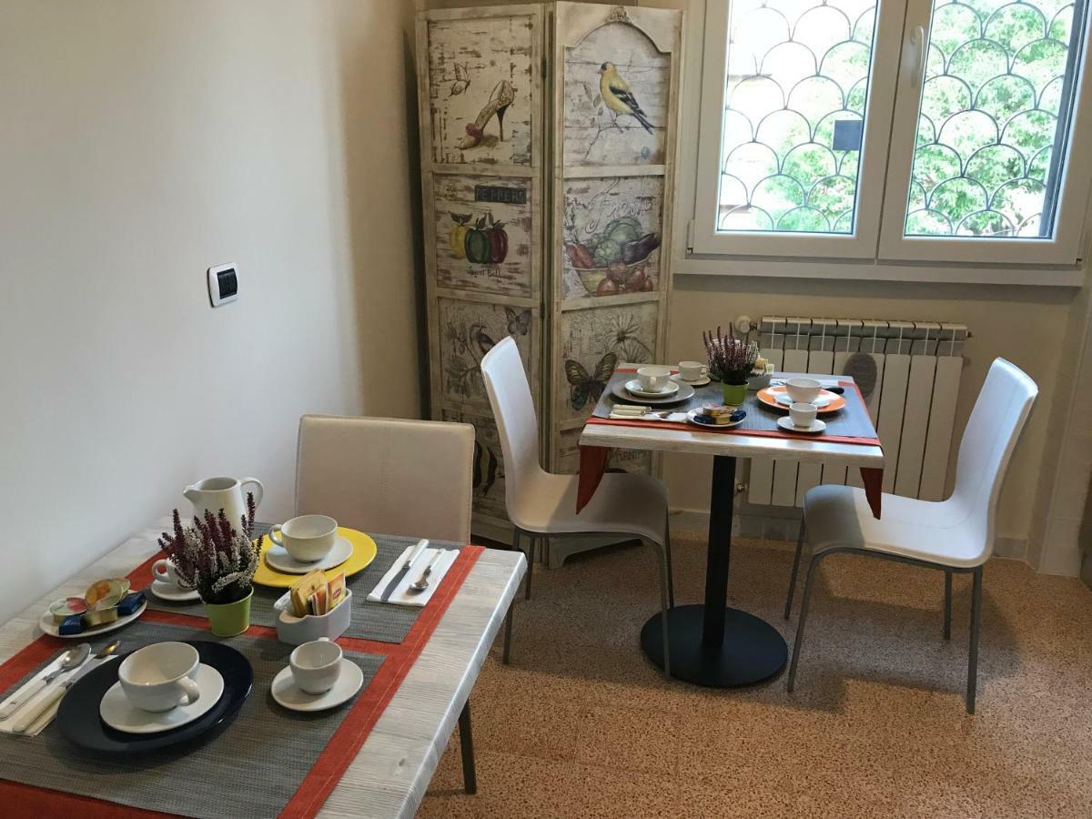 B&B Fontanelle Romane ภายนอก รูปภาพ