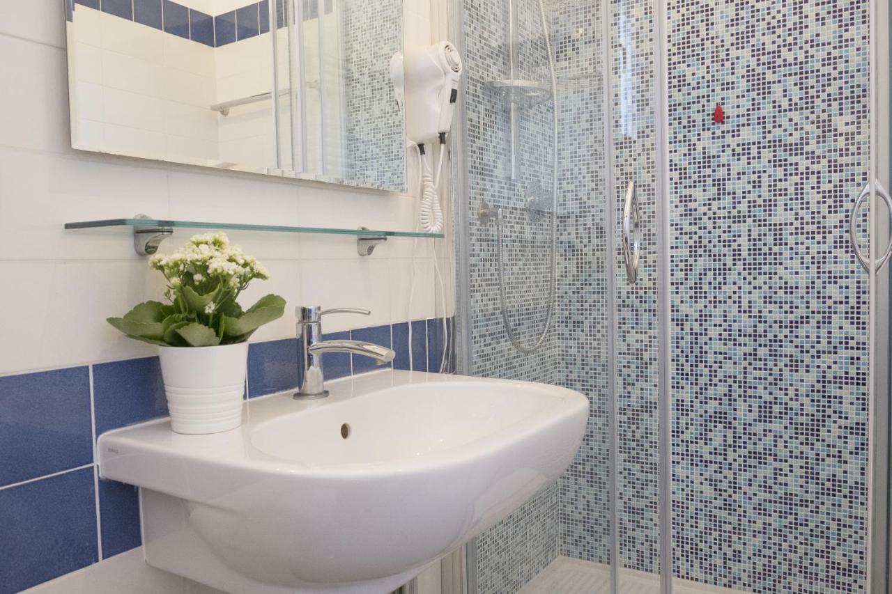 B&B Fontanelle Romane ภายนอก รูปภาพ